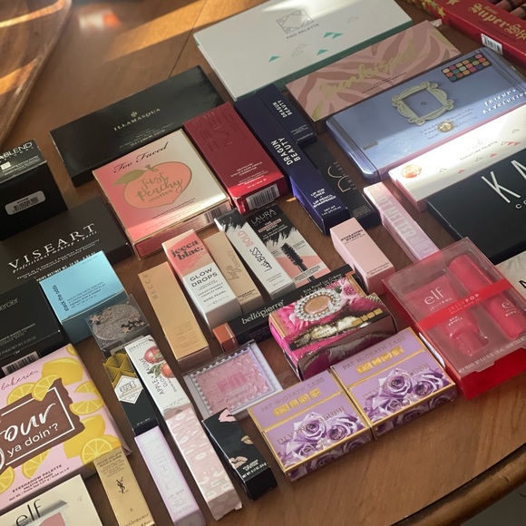 HUGE makeup lot - all new with box/packaging. Never opened MAKEUP - Picture 3 of 9